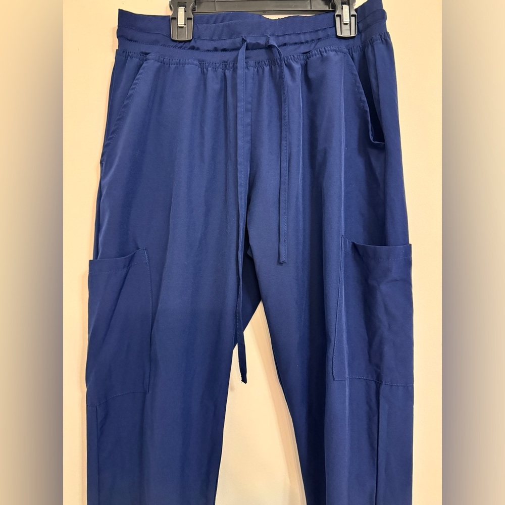 GT performance navy blue women’s scrub pants